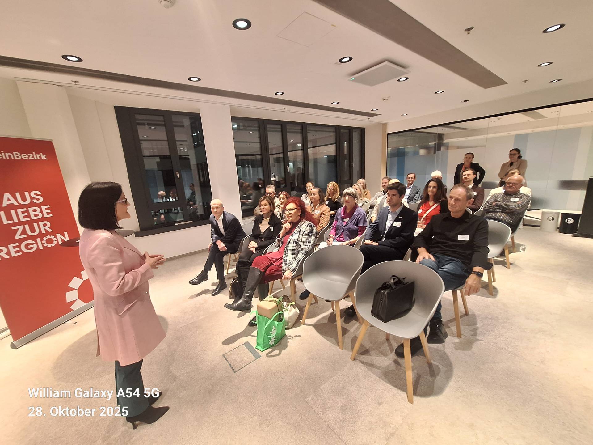 20251028_183659_002_